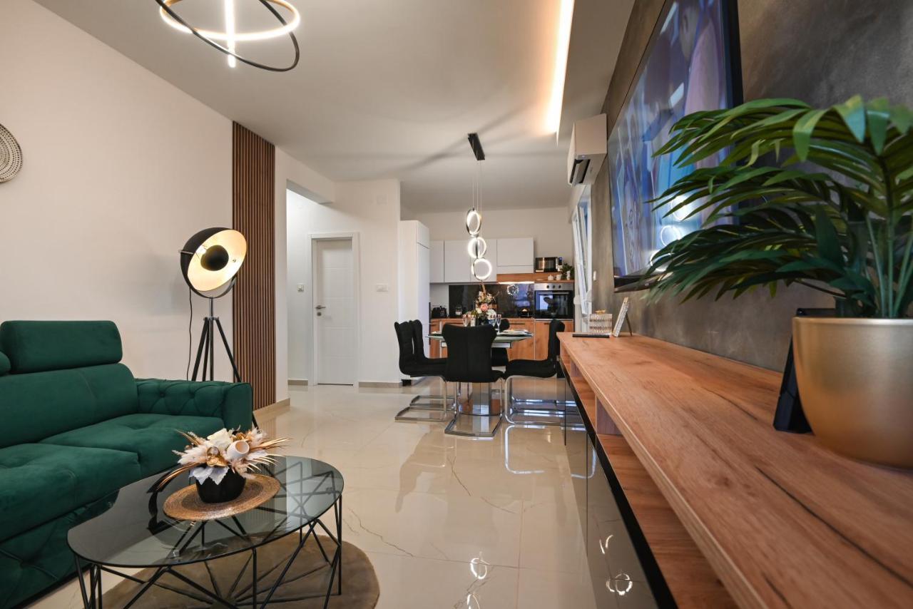 Apartman Nella With Sea Wiew Zadar Exterior foto